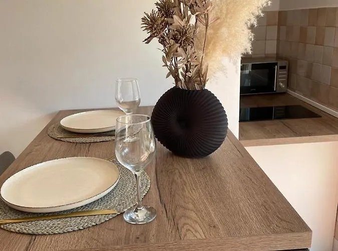 Leone With Free Parking Διαμέρισμα Πούλα